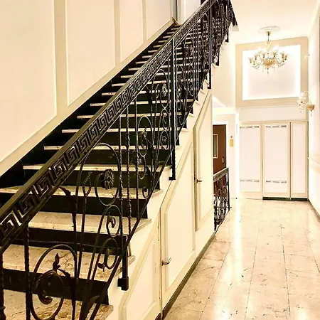 Gasthof Piazza Di Spagna Prestige Petit Rom